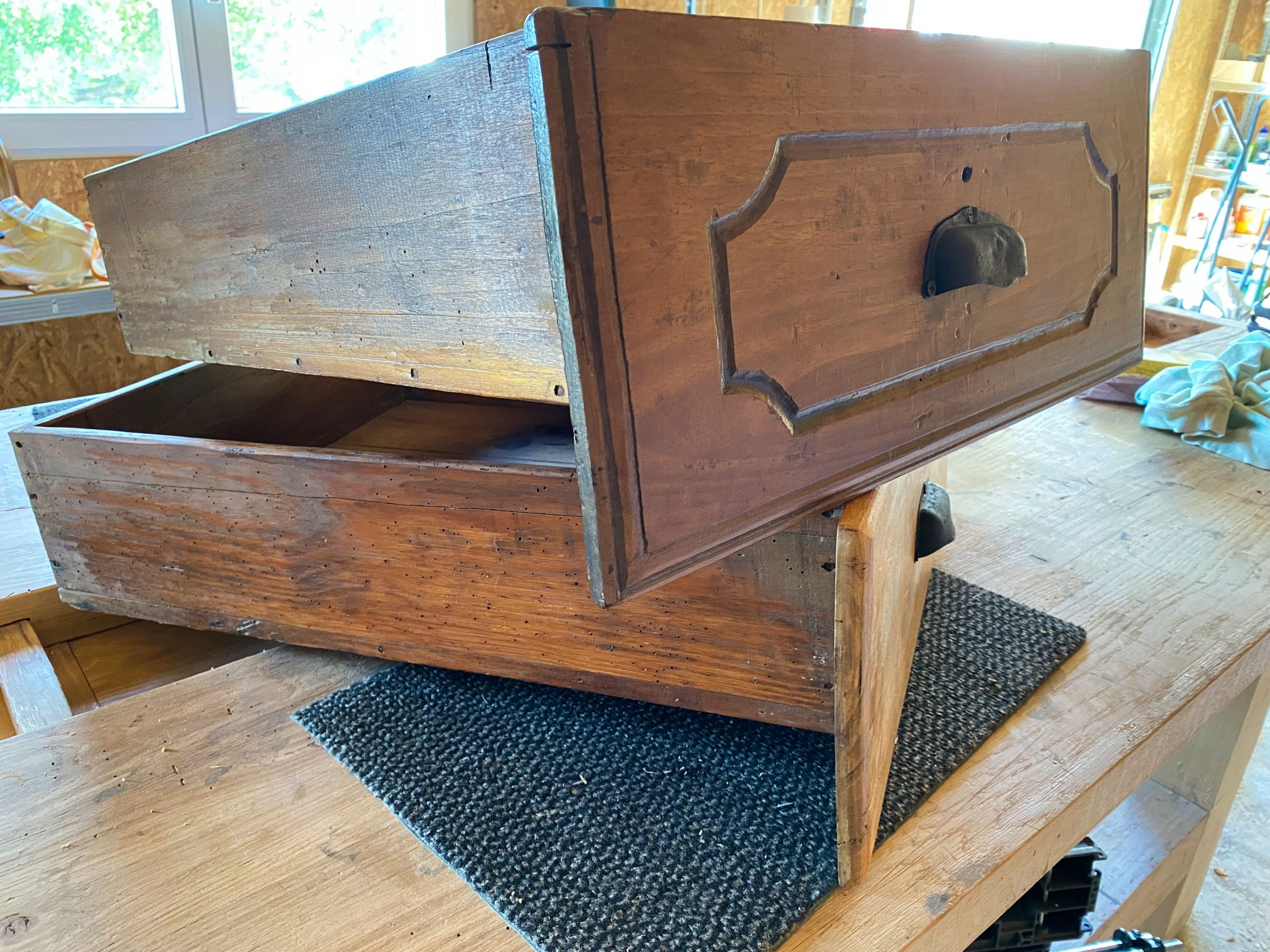 Restauration de tiroirs